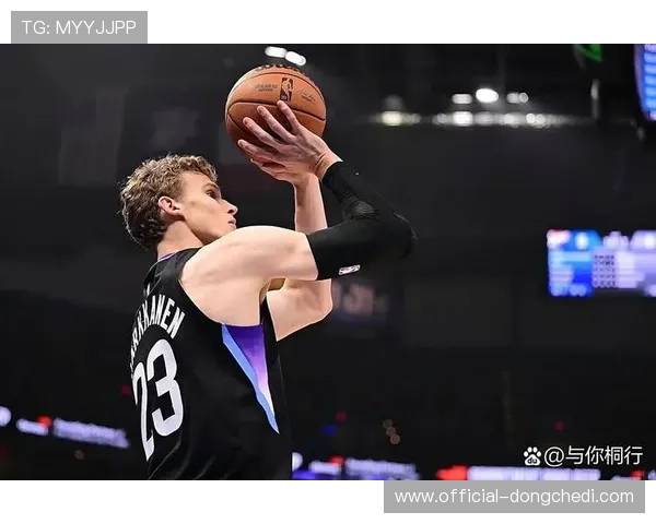 太阳爵士高原客场，马尔卡宁三分考验防守